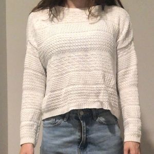 White sweater. Size S Bershka